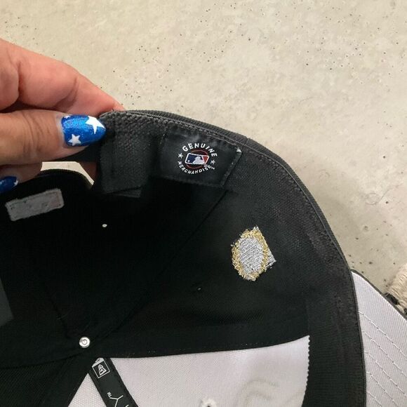 Los Angeles Dodgers 2024 World Series Champions Locker Room - Picture 6 of 7